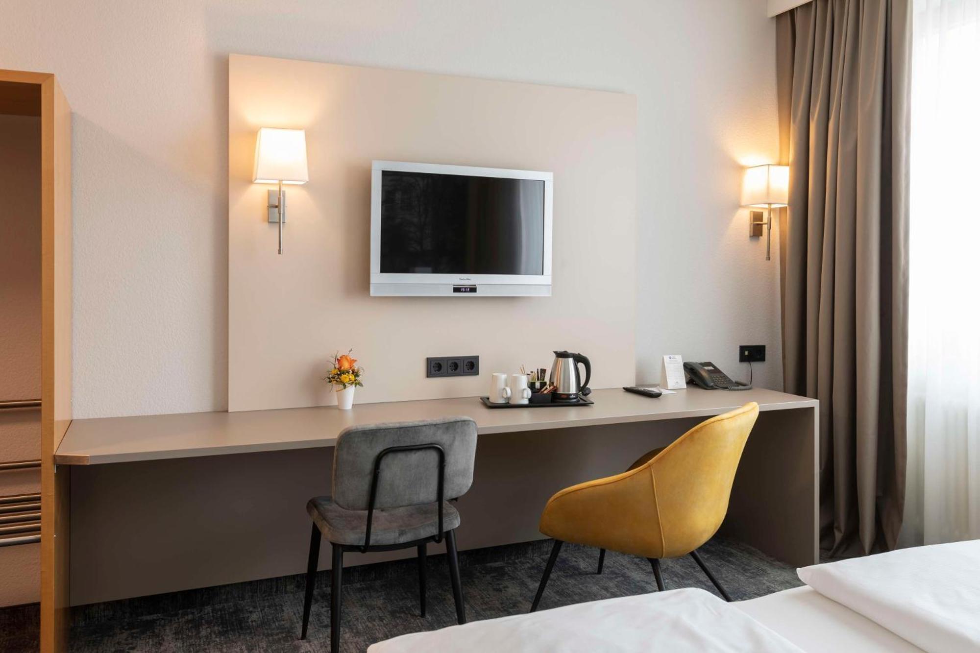 Best Western Hotel Am Europaplatz Königsbrunn Exteriér fotografie